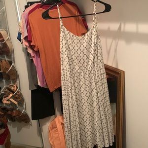 Cute white medium Old Navy dress